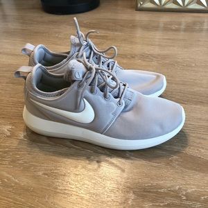 Nike sneakers size 8.5